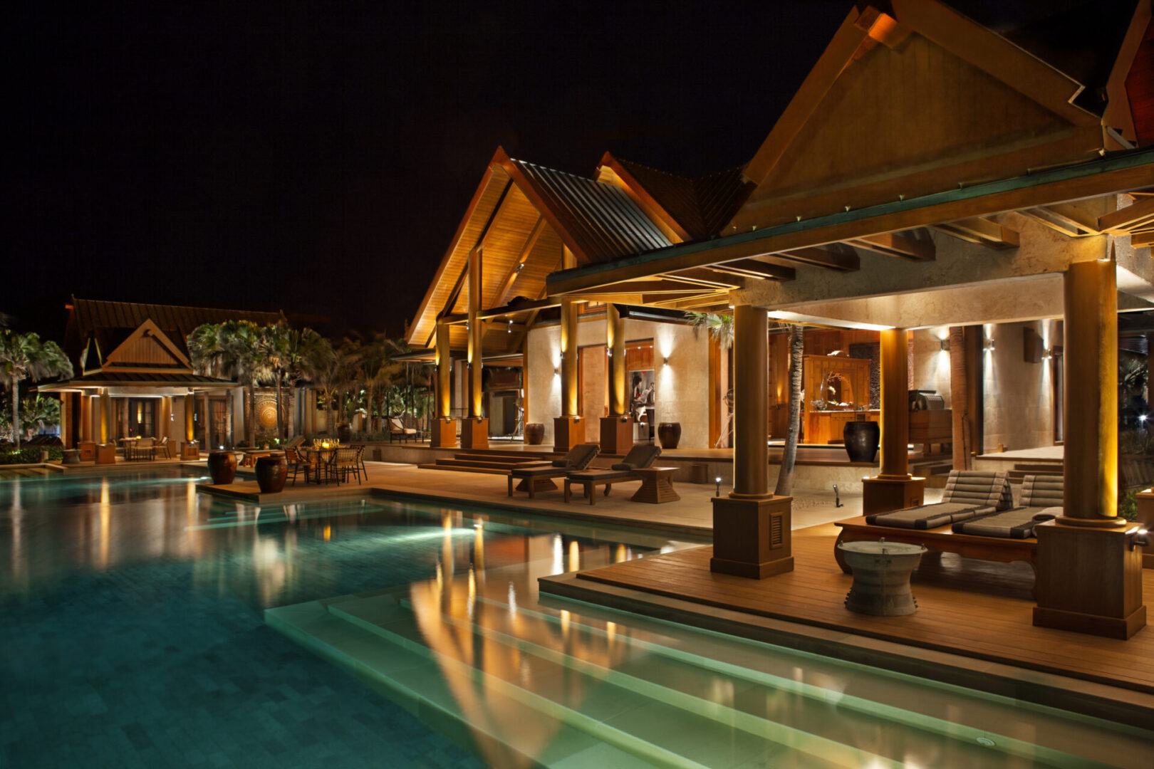 Nandana Villa