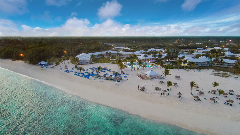 Viva Fortuna Beach by Wyndham